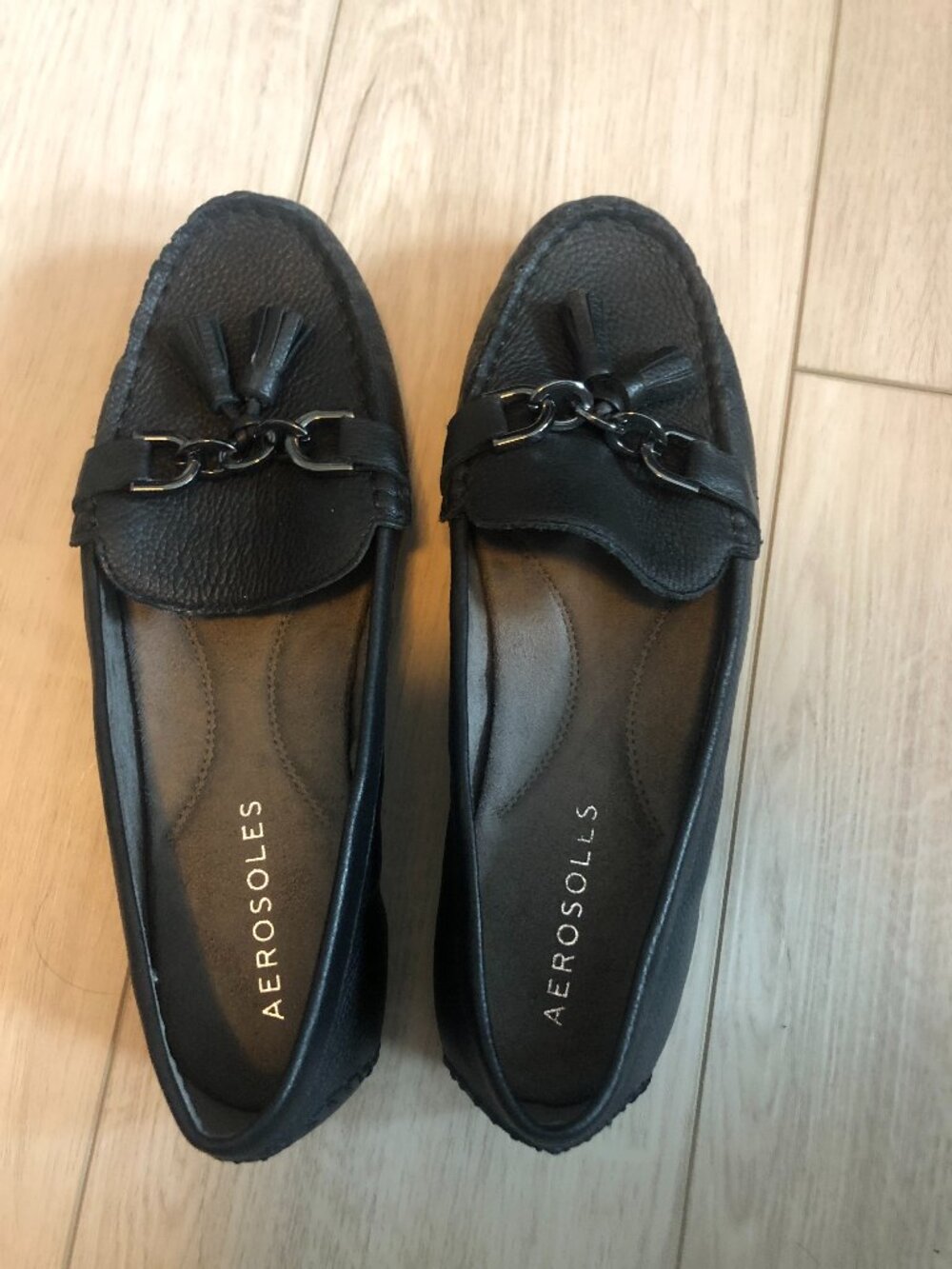 New Aeorosles loafers size 10